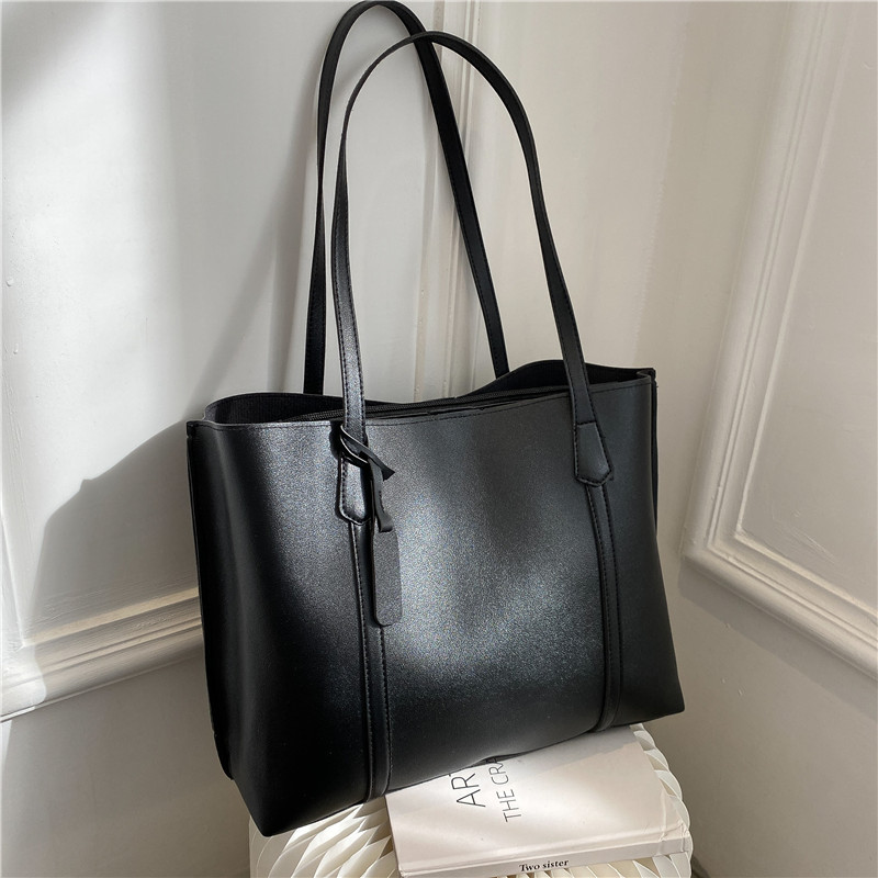 Klassieke zwarte handtas van k - Leather Work Handbags recensie en prijs