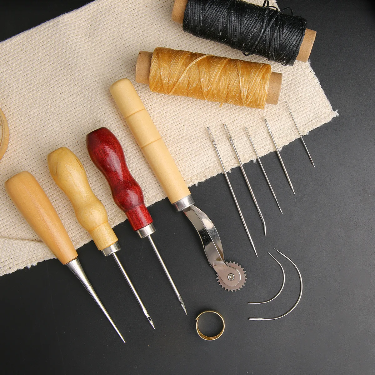 14 STKS Leather Craft Naaiset  - Leatherwork Kit recensie en prijs